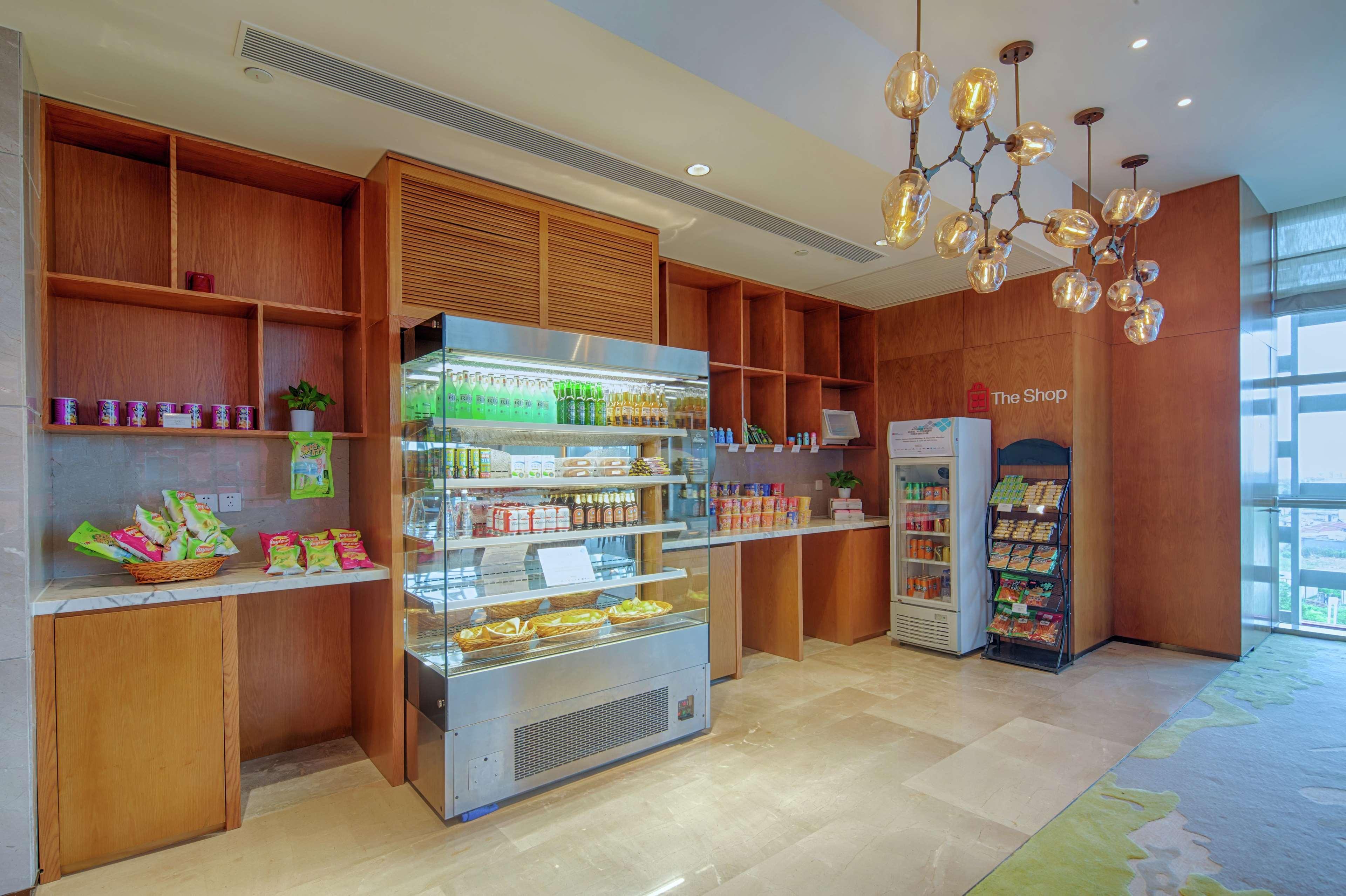 Hilton Garden Inn Zhuhai Hengqin Exterior foto