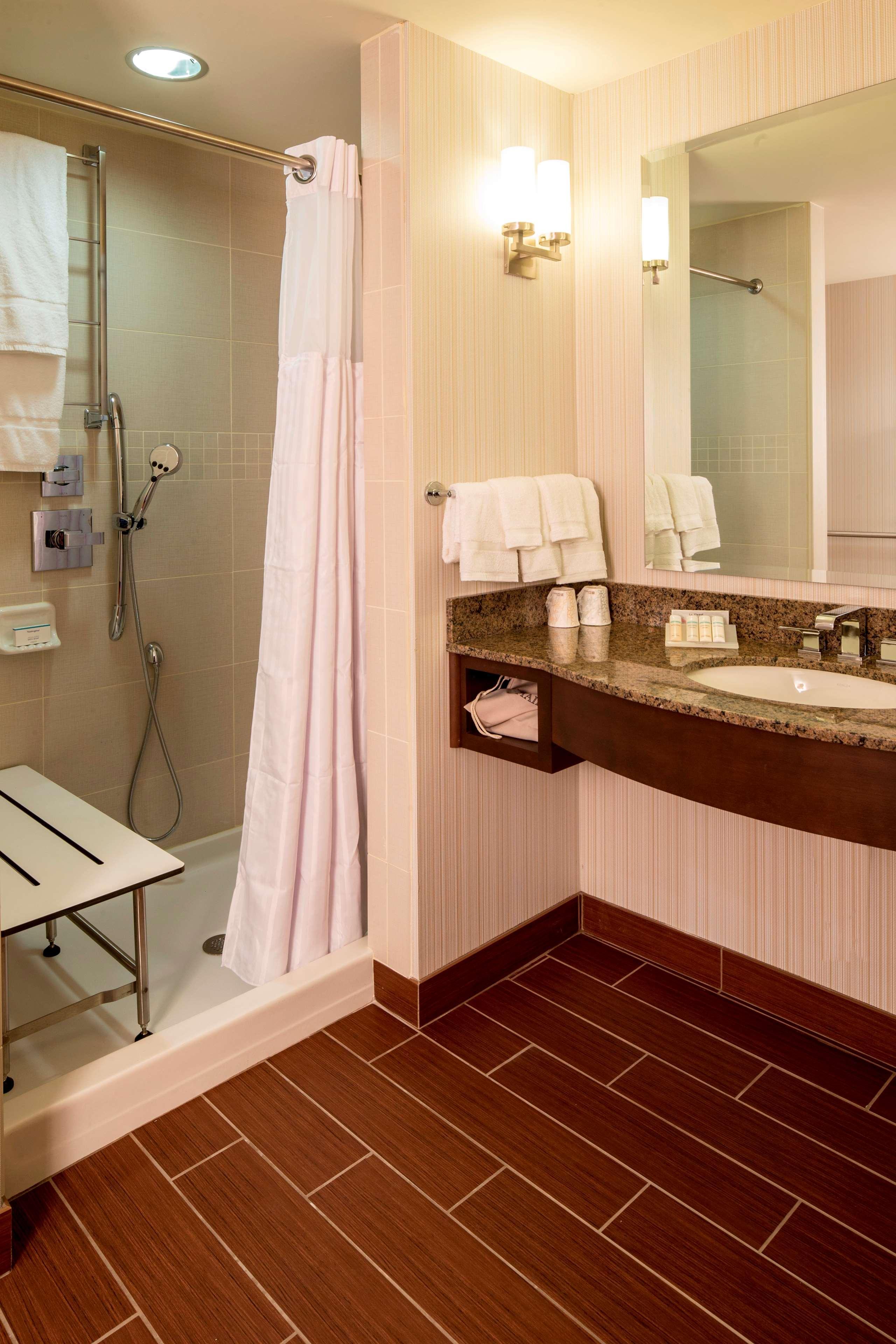 Hilton Garden Inn Zhuhai Hengqin Exterior foto